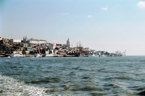 ptg2001_613_lisbona_fiume_tejo