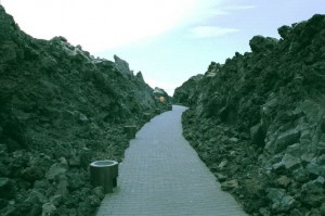 isl2002_1_11_Reykjavik_Laguna_blu