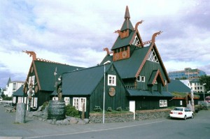isl2002_1_12_Reykjavik_Vichingata