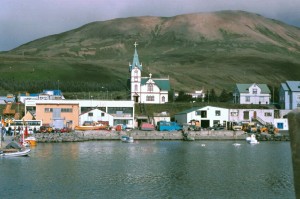 isl2002_3_06_Est_Husavik