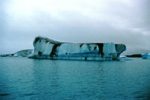 isl2002_3_29_Vatnajokull