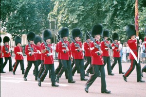 crn2003_206_london_cambio_guardia