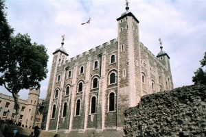 crn2003_213_london_tower