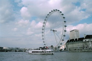 crn2003_218_london_tamigi