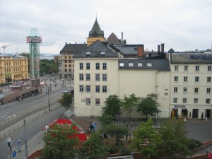 hrt2004_0450b_0687_oslo_centro
