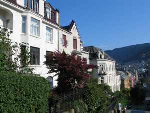 hrt2004_0494_bergen_edifici