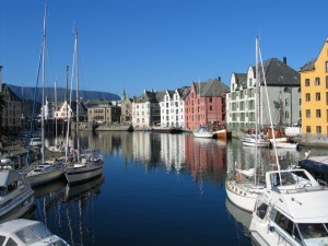 hrt2004_0509_alesund
