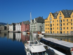 hrt2004_0510_alesund