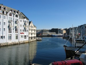 hrt2004_0511_alesund