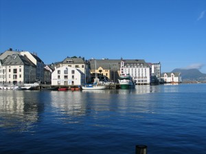 hrt2004_0513_alesund