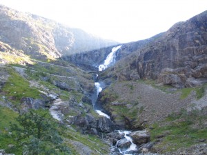 hrt2004_0529_geiranger_molde