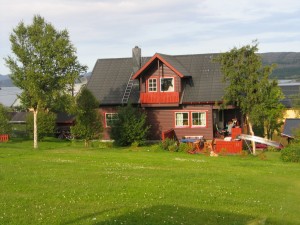 hrt2004_0685_kirkenes_casa_tipica