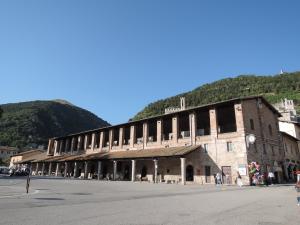 Centro Italia 2021 094 Gubbio Scorcio