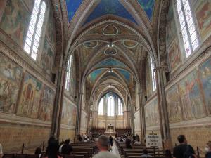 Centro Italia 2021 114 Assisi Basilica-di-San-Francesco