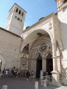 Centro Italia 2021 117 Assisi Basilica-di-San-Francesco