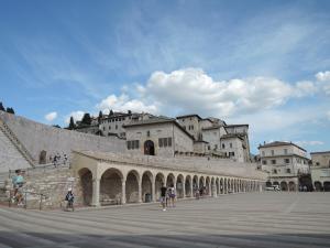Centro Italia 2021 118 Assisi Scorcio
