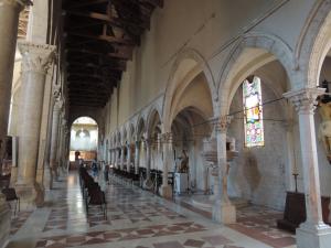 Centro Italia 2021 274 Todi Concattedrale-della-Santissima-Annunziata