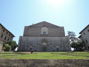 Centro Italia 2021 280 Todi Chiesa-di-San-Fortunato
